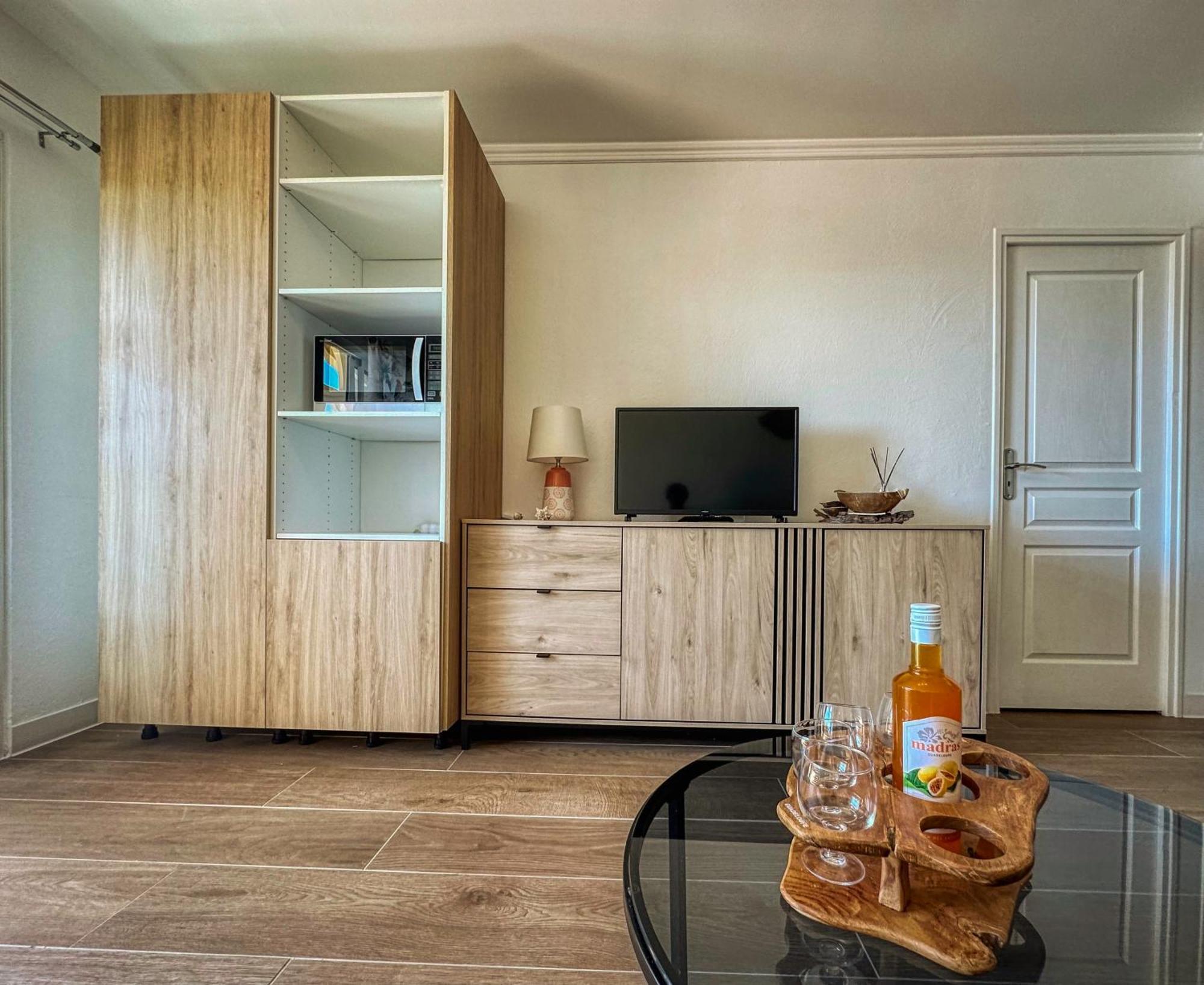 Ti Kaz Funky Host -T3 Vue Mer Premium 3 Etoiles - Village Vacances Sainte Anne Guadeloupe Экстерьер фото