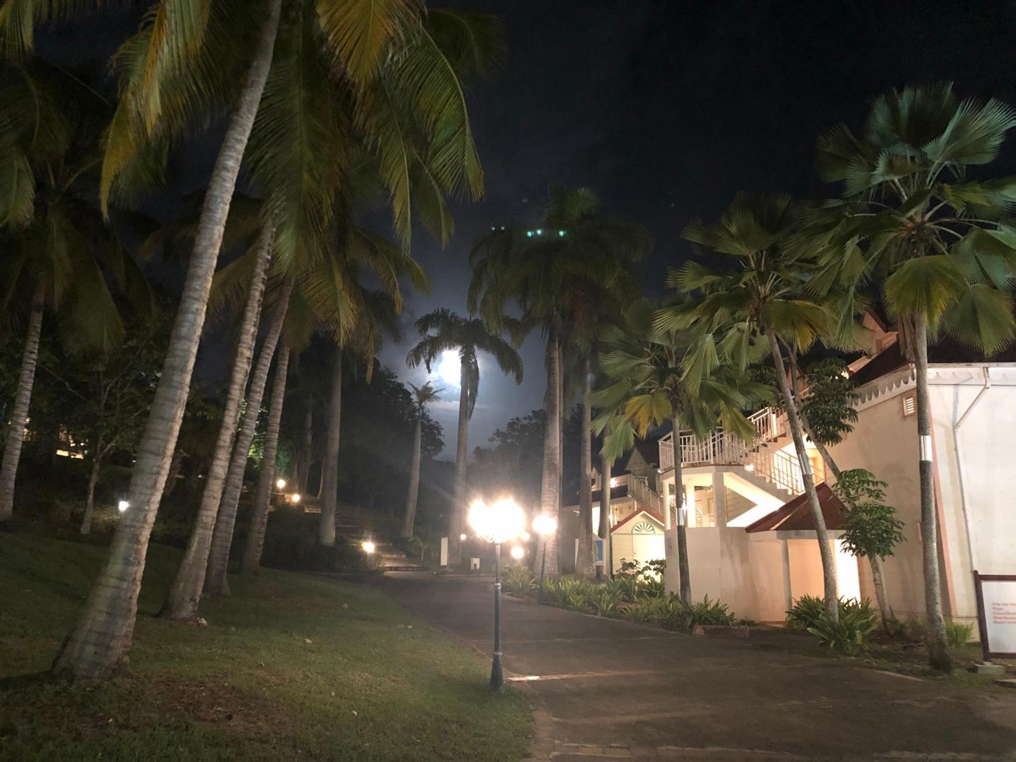 Ti Kaz Funky Host -T3 Vue Mer Premium 3 Etoiles - Village Vacances Sainte Anne Guadeloupe Экстерьер фото