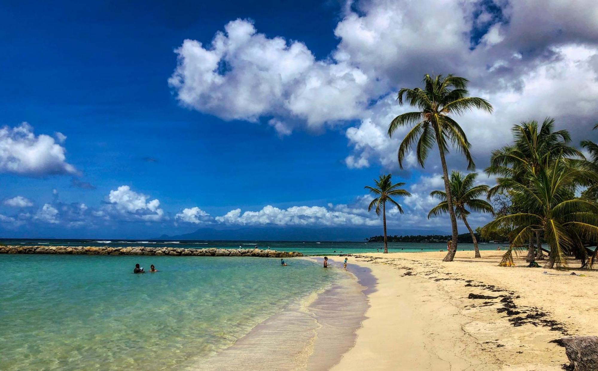 Ti Kaz Funky Host -T3 Vue Mer Premium 3 Etoiles - Village Vacances Sainte Anne Guadeloupe Экстерьер фото
